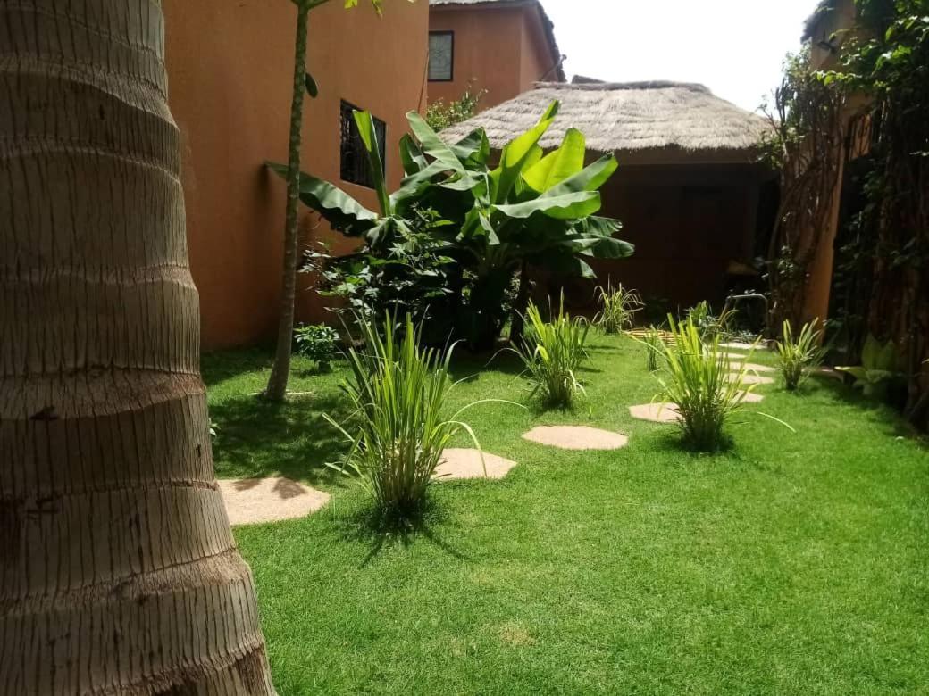 Villa Dallie Saly Exterior foto
