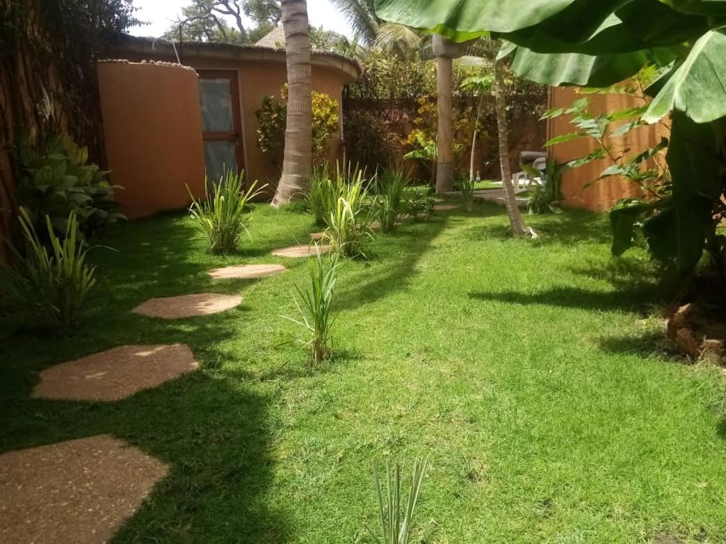 Villa Dallie Saly Exterior foto